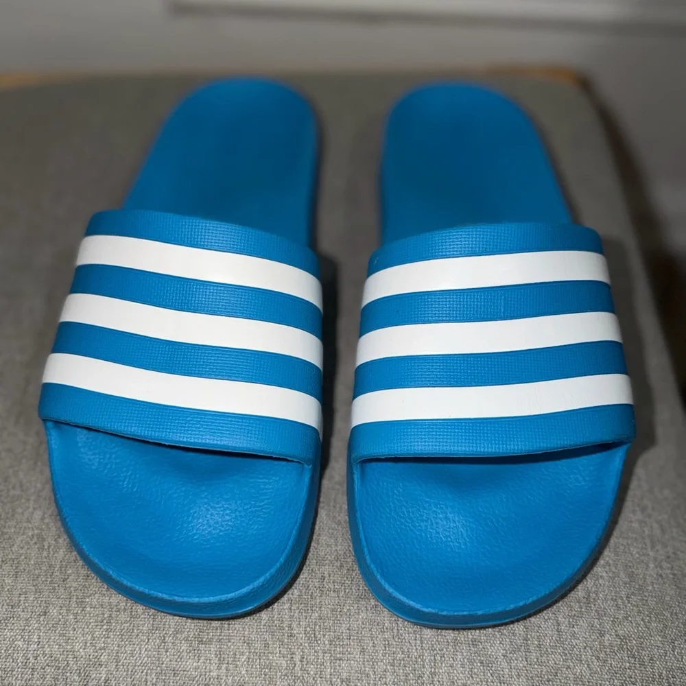 Adidas Adilette Aqua Slides FY8047 Blue White Men’s Sandals Comfort US 9 - Picture 3 of 9